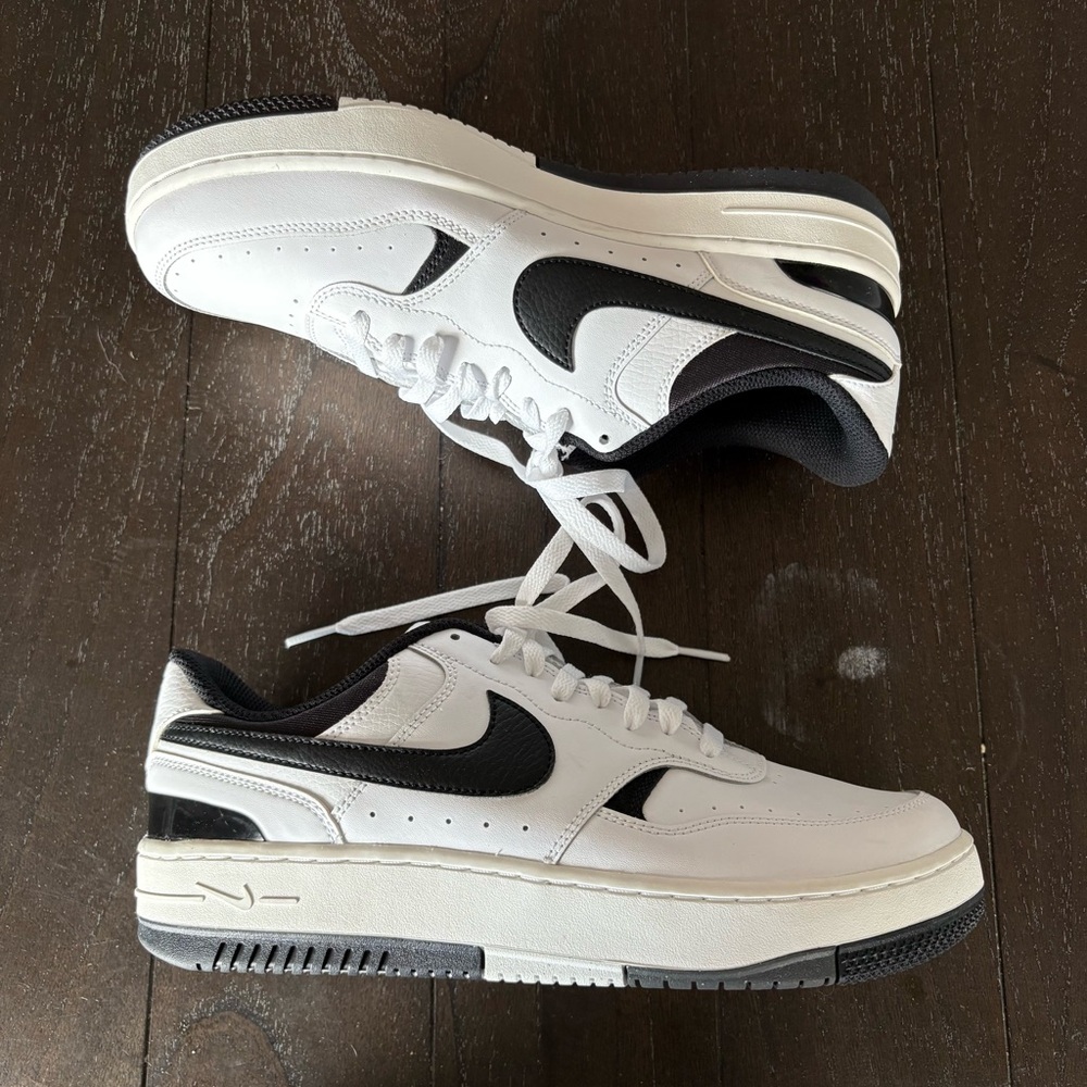 Nike Gamma Force Black White Women’s Sneakers Shoes Size 10.5 Neutral‎ Sporty